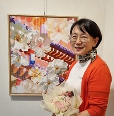 [김경희]